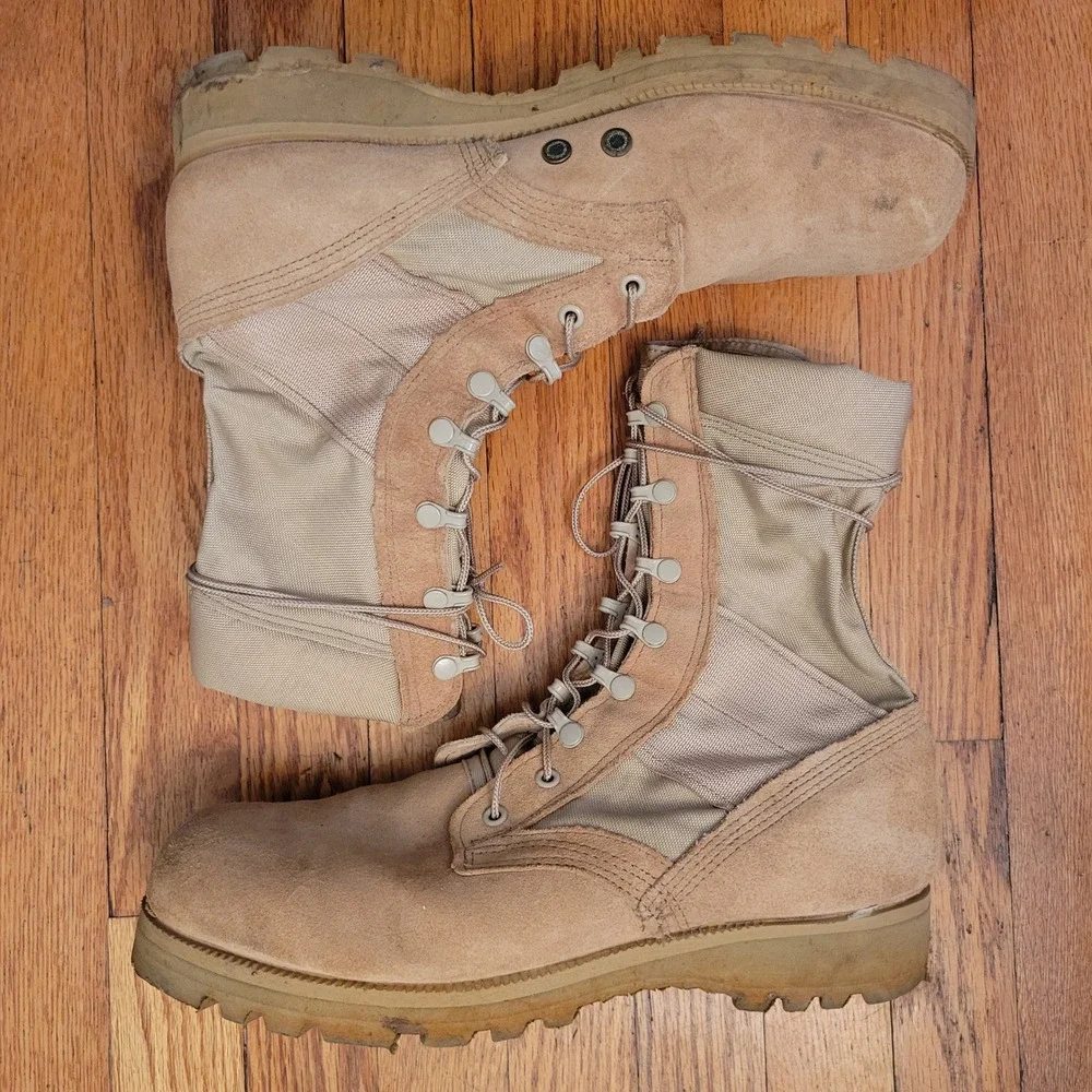 Military Desert Tan Combat Boots Vibram Soles Suede Combat Hot Weather 11.5R‎